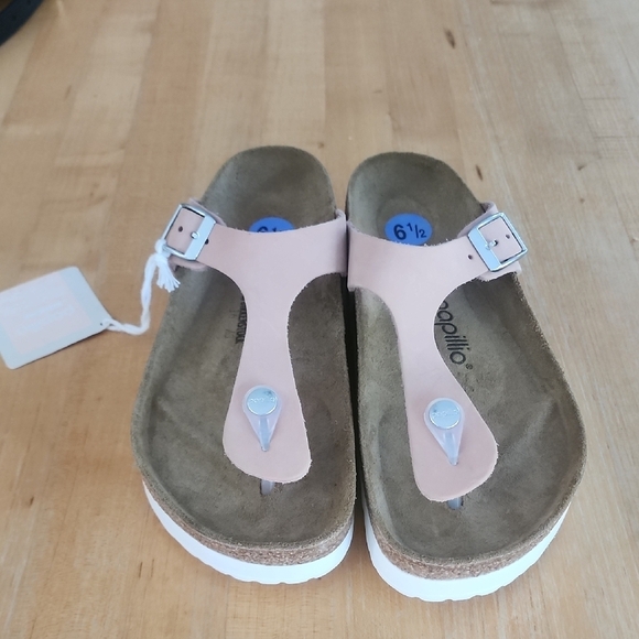 Birkenstock Shoes - Birkenstock Gizeh Papillio Light Pink T-Stap Sandal Size 37 6.5